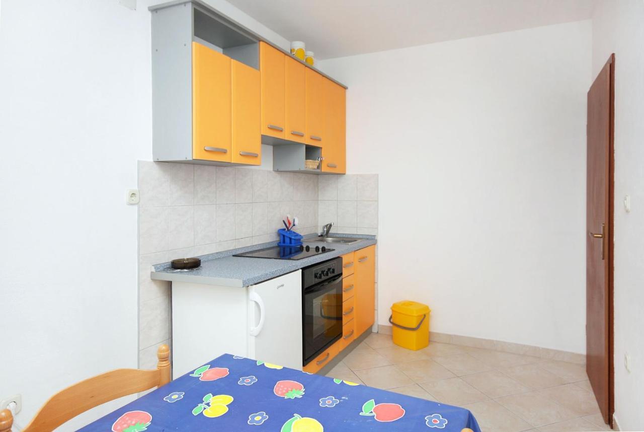 Apartments By The Sea Mastrinka, Ciovo - 4836 Трогир Экстерьер фото